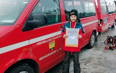 Franziska Senftl erreichte beim Schibewerb der Feuerwehr den sensationellen 2. Platz
